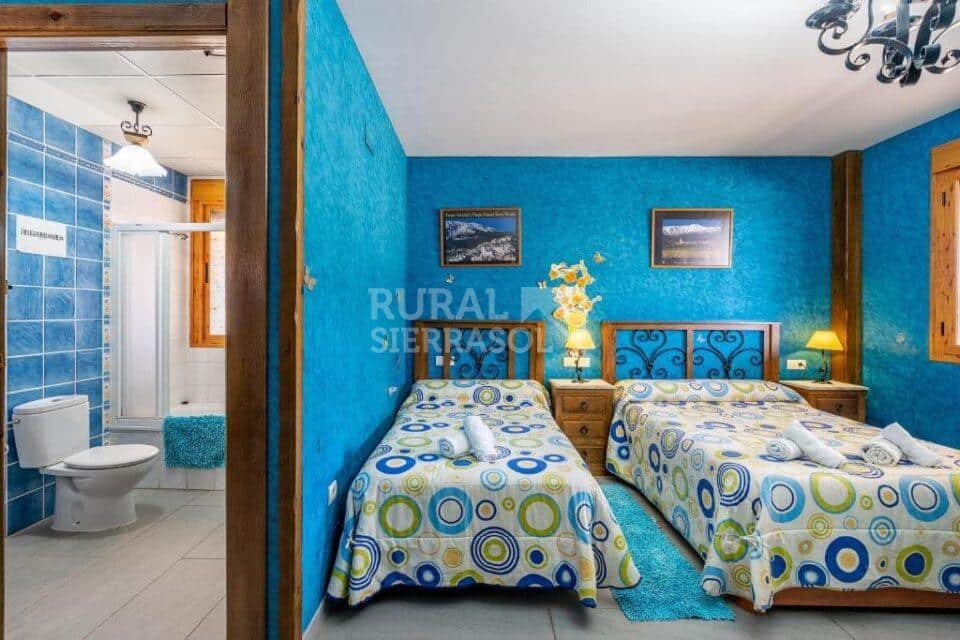 Magnífica Casa Rural en Cogollos de Guadix, con piscina, barbacoa y wi-fi - Imagen 14