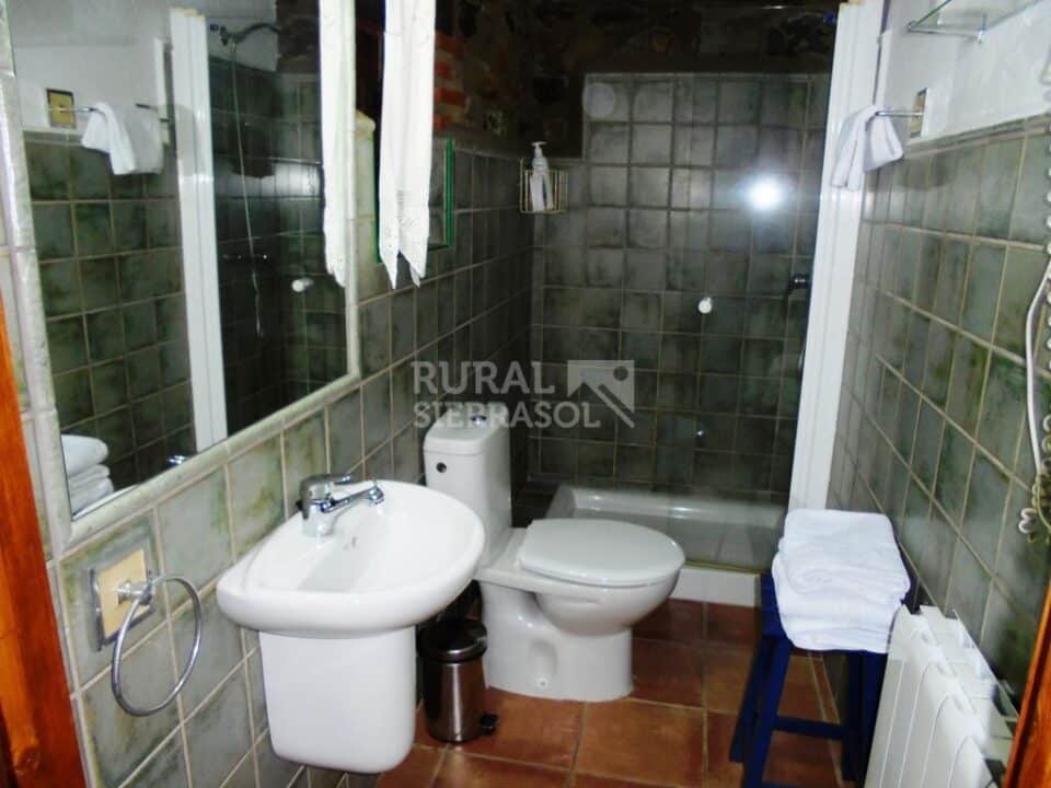 Acogedora Casa Rural en plena Naturaleza, con amplio jardín - Imagen 14