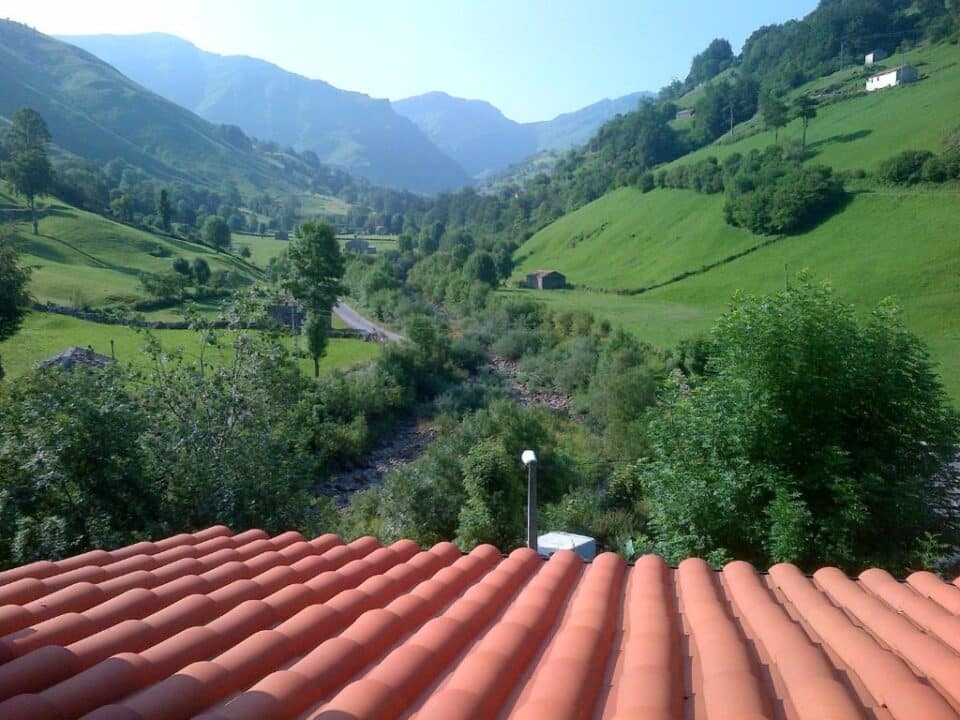 Casa rural en San Roque de Riomiera (Cantabria)-2445