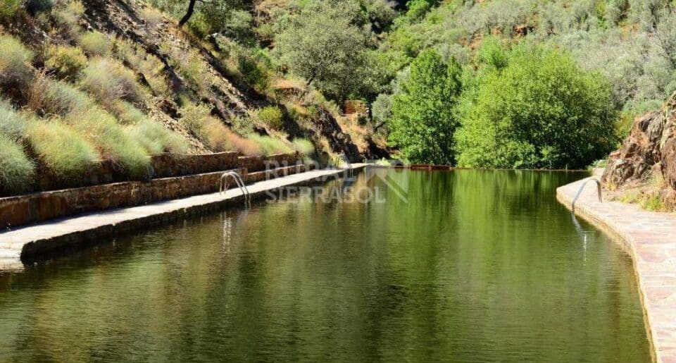 Conjunto Rural emplazado en un entorno de naturaleza en estado puro - Imagen 92