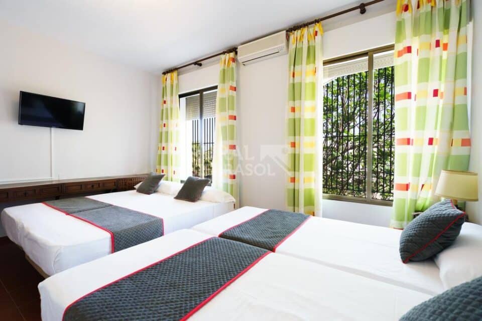 Hotel rural junto a la Venta del Alto - Imagen 35