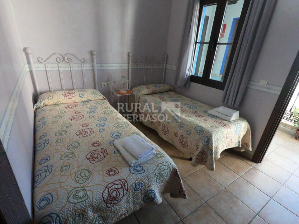 Hostal Rural junto a la Sierra de Aracena y Los Picos de Aroche - Imagen 33