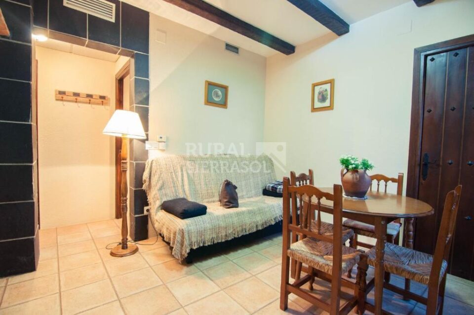 Espléndido Apartamento Rural en Torrejón El Rubio, con piscina y wifi - Imagen 15