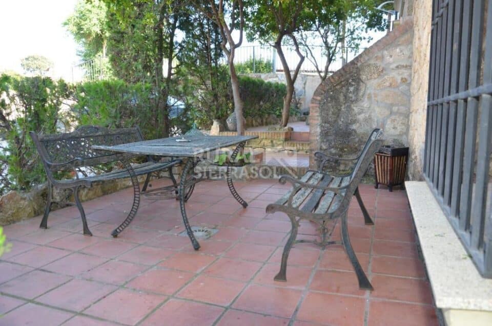 Espléndido Apartamento Rural en Torrejón El Rubio, con piscina y wifi - Imagen 17