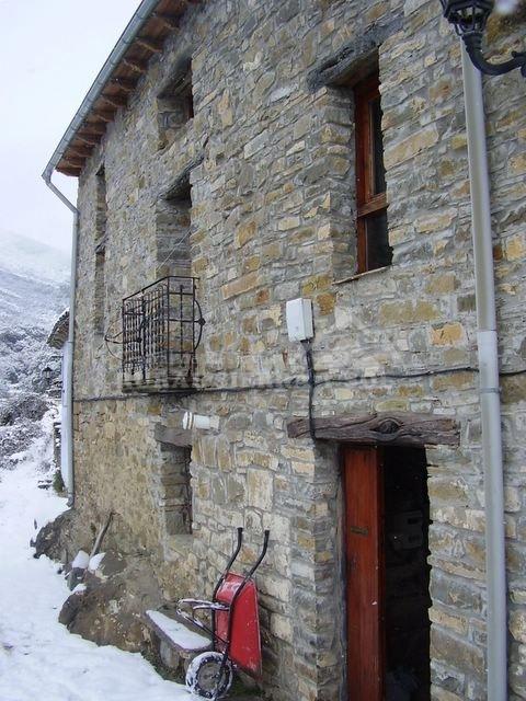 Casa rural en Ascaso (Boltaña, Huesca)-1700
