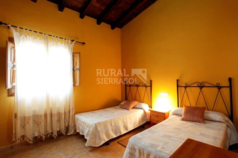 Espléndida Casa Rural en Hervás, con piscina y wifi - Imagen 17