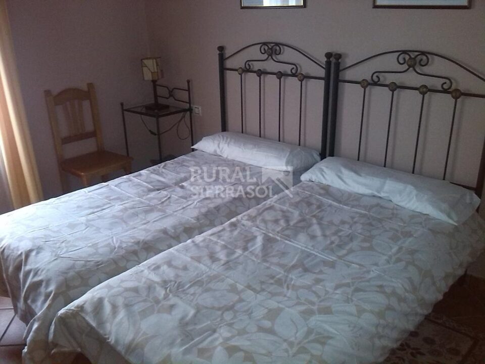 Hotel rural con encanto a 16 km de la estación de esquí del Puerto de la Ragua - Imagen 17