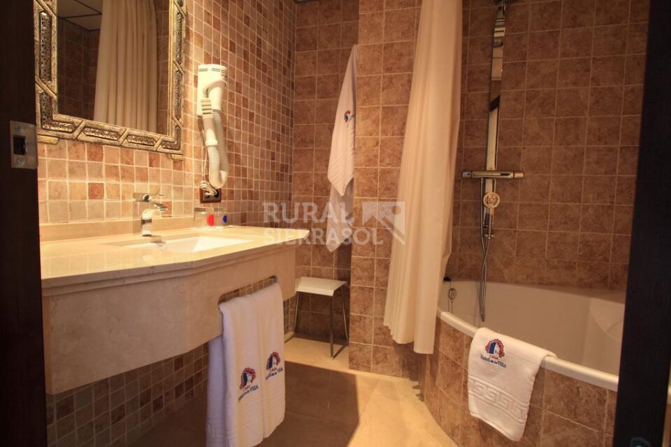 Hotel rural con encanto en Priego de Córdoba, con baños árabes - Imagen 41