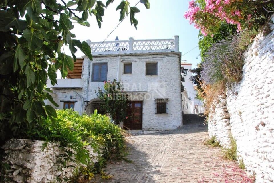 Acogedora Casa Rural en Bubión, con preciosas vistas al Barranco de Poqueira - Imagen 15