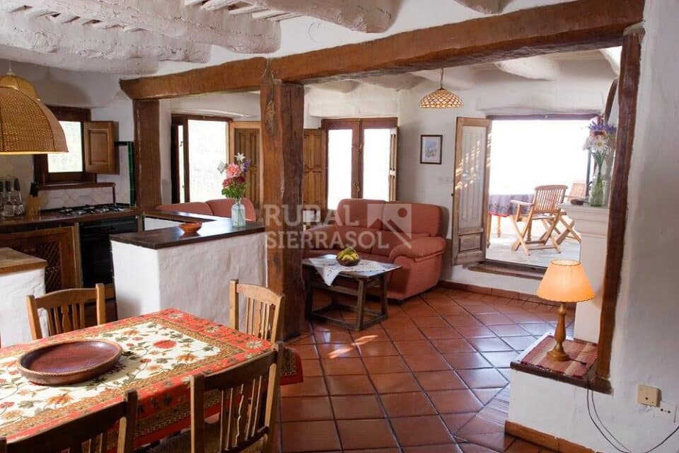 Acogedora Casa Rural en Bubión, con preciosas vistas al Barranco de Poqueira - Imagen 17