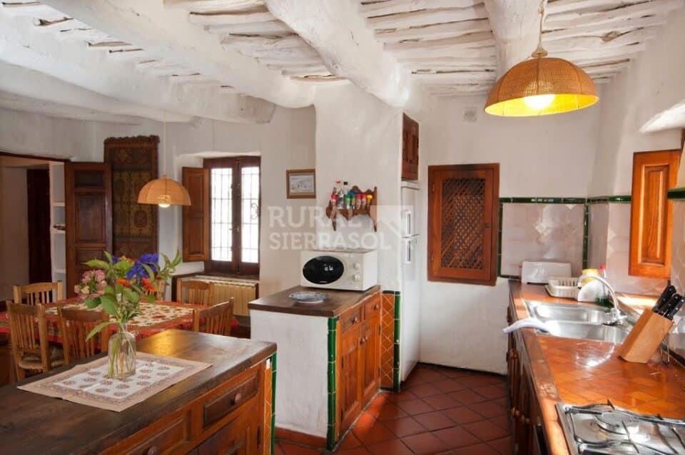 Acogedora Casa Rural en Bubión, con preciosas vistas al Barranco de Poqueira - Imagen 18