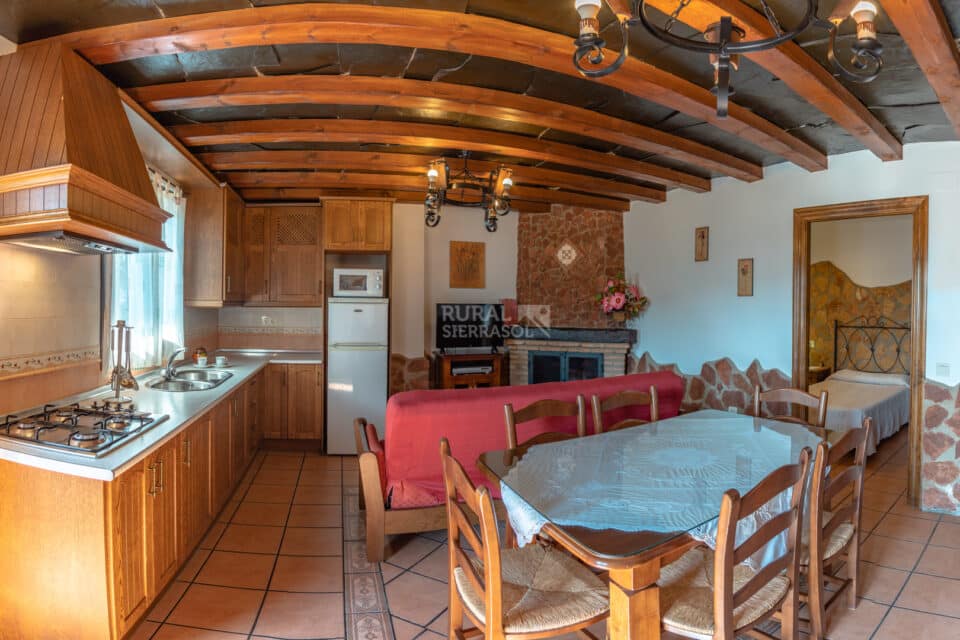 Acogedor Alojamiento Rural en Alpujarra de La Sierra, con piscina y cabina hidromasaje - Imagen 18