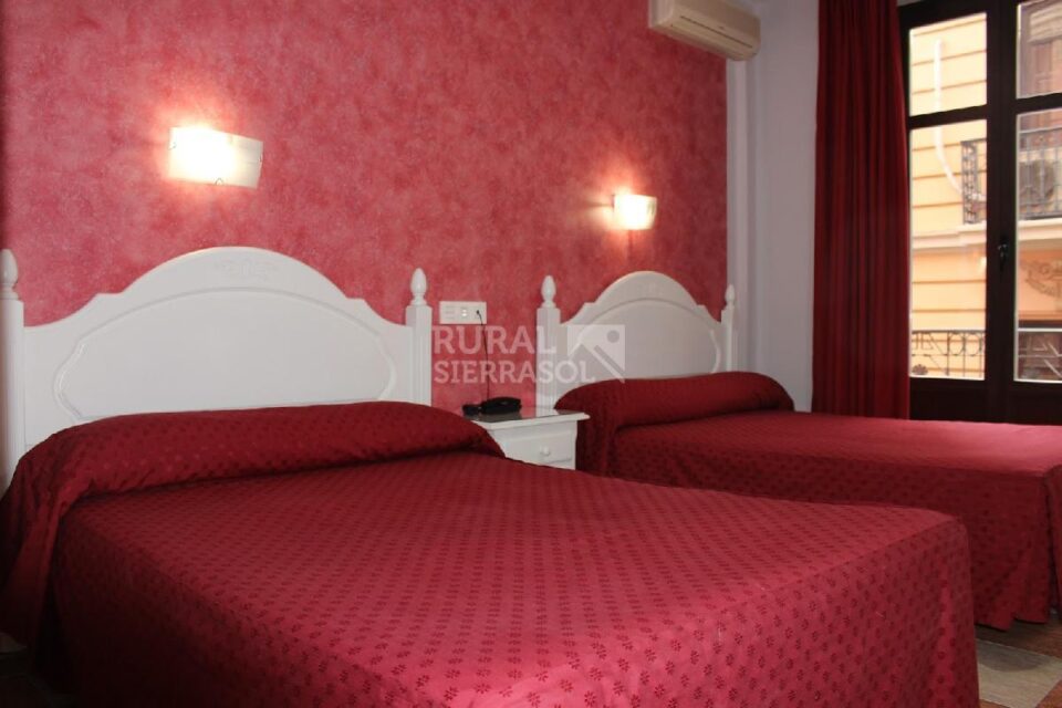 Hostal en el centro histórico de Granada - Imagen 57