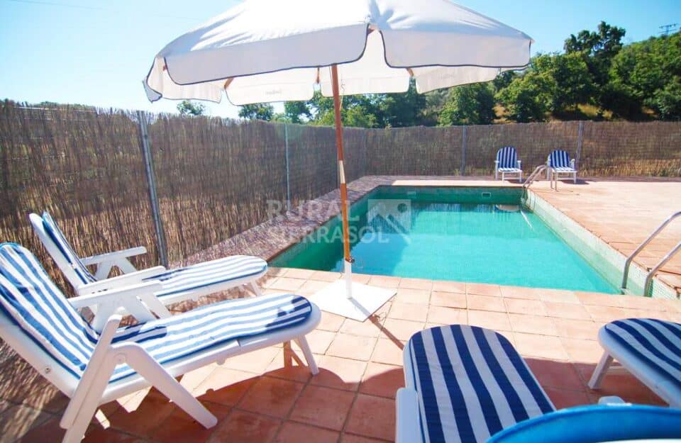 Majestuosa Casa Rural en Aracena, con piscina y barbacoa - Imagen 2