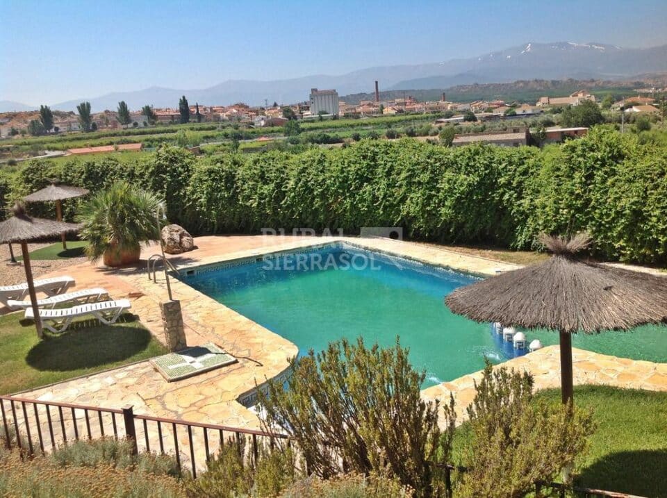 Majestuosa cueva en Benalúa, con piscina y barbacoa - Imagen 2