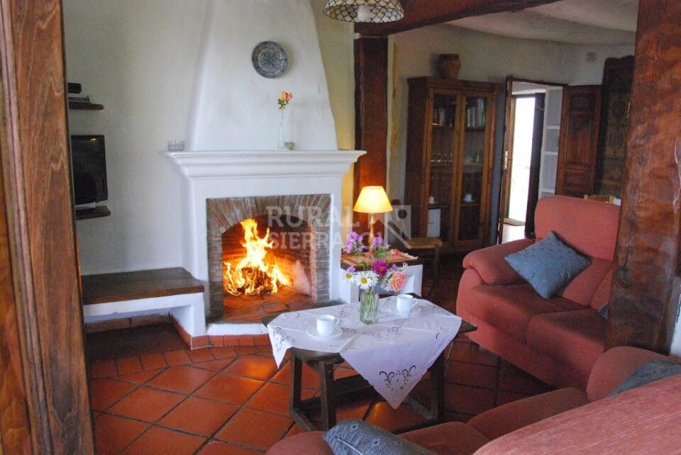 Acogedora Casa Rural en Bubión, con preciosas vistas al Barranco de Poqueira - Imagen 2