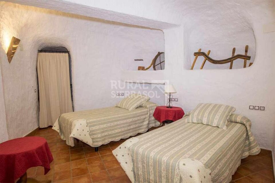 Bonita Casa Cueva en Galera, con barbacoa y chimenea - Imagen 2