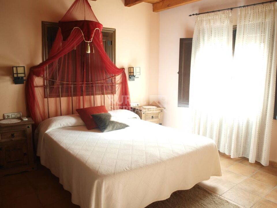 Casa Rural con chimenea, en Guijo de Granadilla - Imagen 2