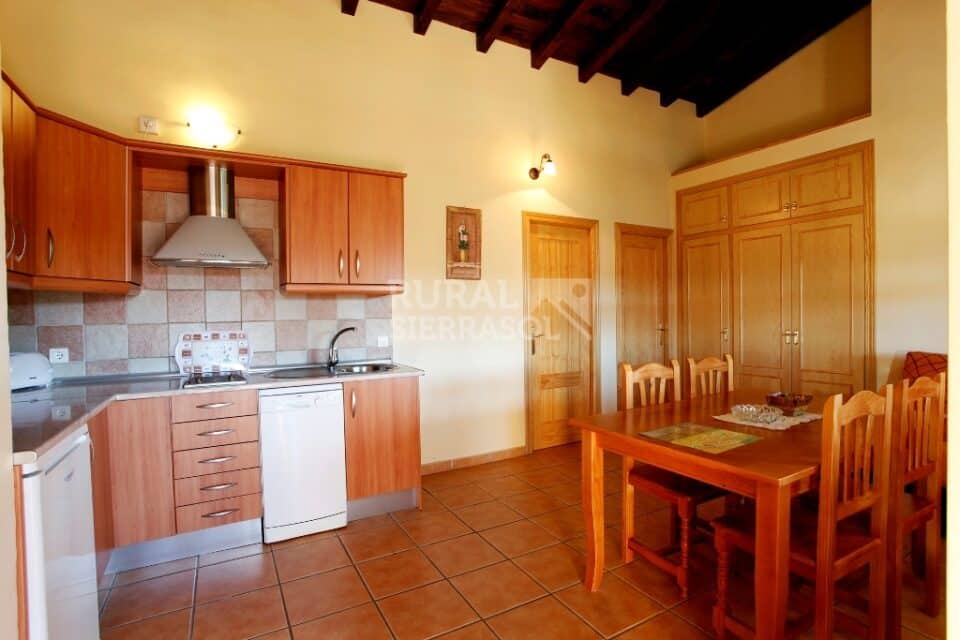 Conjunto Rural en Hervás, con piscina y cafetería - Imagen 20