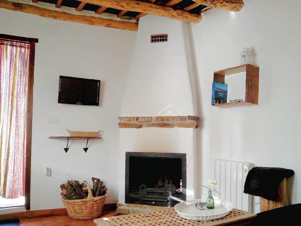 Alojamiento Rural en Pórtugos, con piscina y wifi - Imagen 11