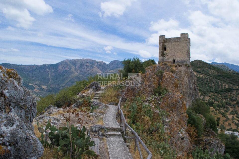 Acogedor Apartamento Rural tipo Estudio en Zahara de la Sierra - Imagen 27