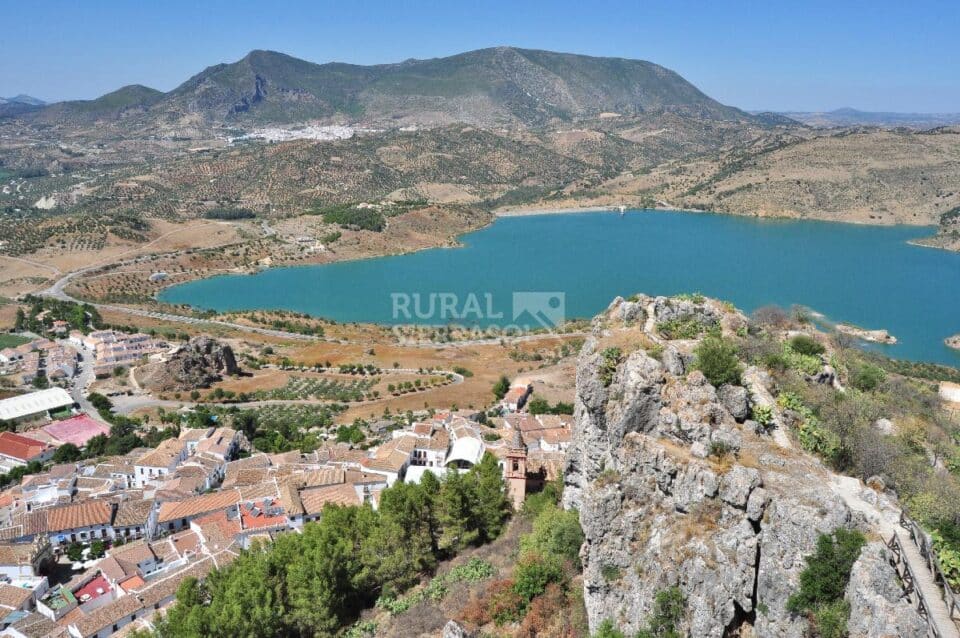 Acogedor Apartamento Rural tipo Estudio en Zahara de la Sierra - Imagen 30