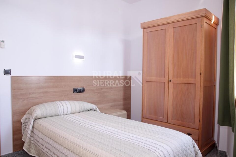 Hotel de dos estrellas en La Lantejuela - Imagen 21