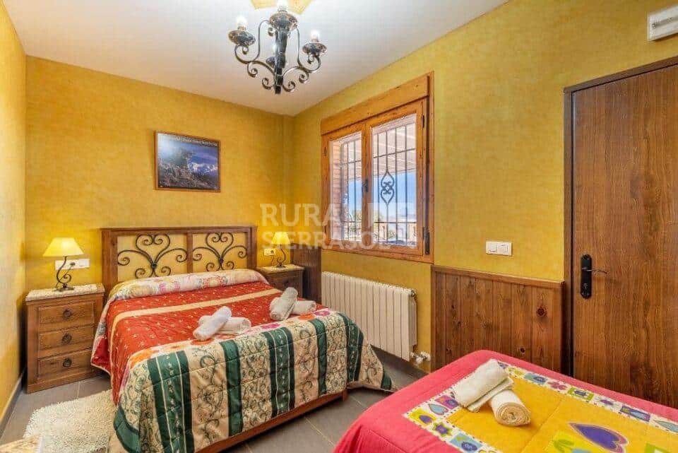 Magnífica Casa Rural en Cogollos de Guadix, con piscina, barbacoa y wi-fi - Imagen 23