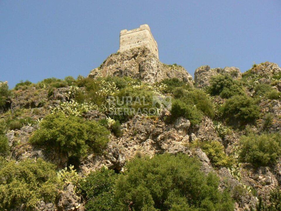 Acogedor Apartamento Rural en Zahara de la Sierra con chimenea, aire acondicionado y wi-fi - Imagen 16