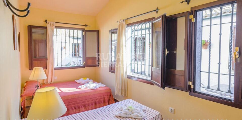 Preciosa Casa Rural en Posadas, con piscina, barbacoa y aire acondicionado - Imagen 61