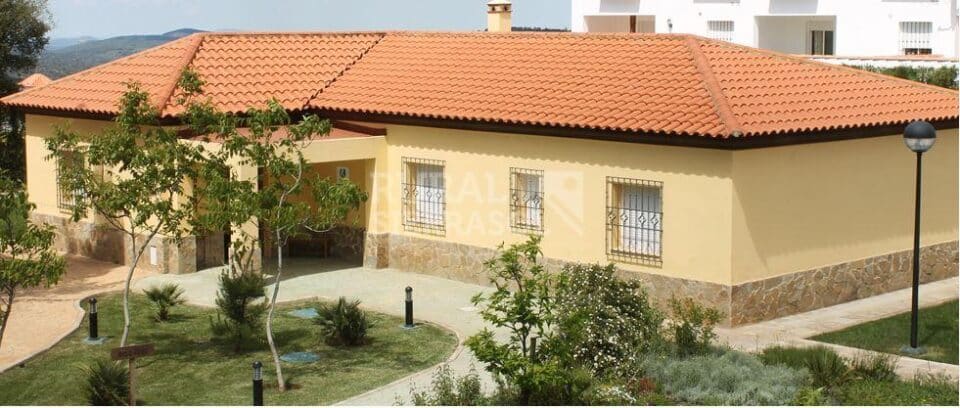 Conjunto rural en Cortegana, con piscina climatizada - Imagen 32