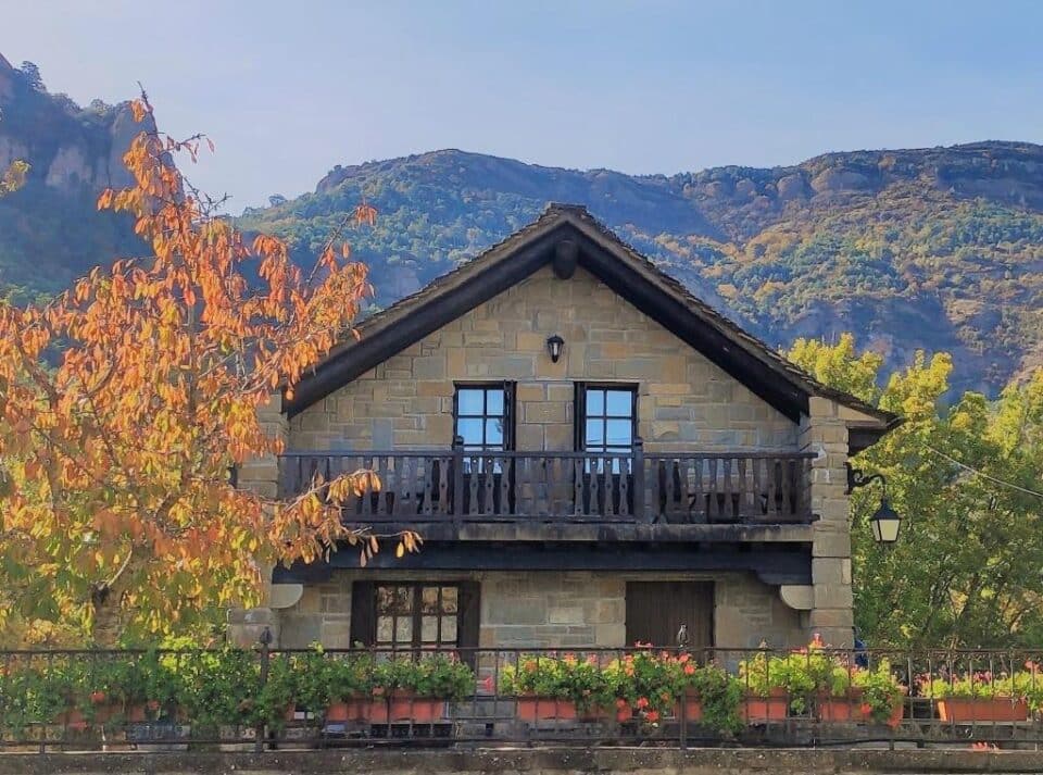 Casa rural en Santa Cruz de la Serós (Huesca)-1642