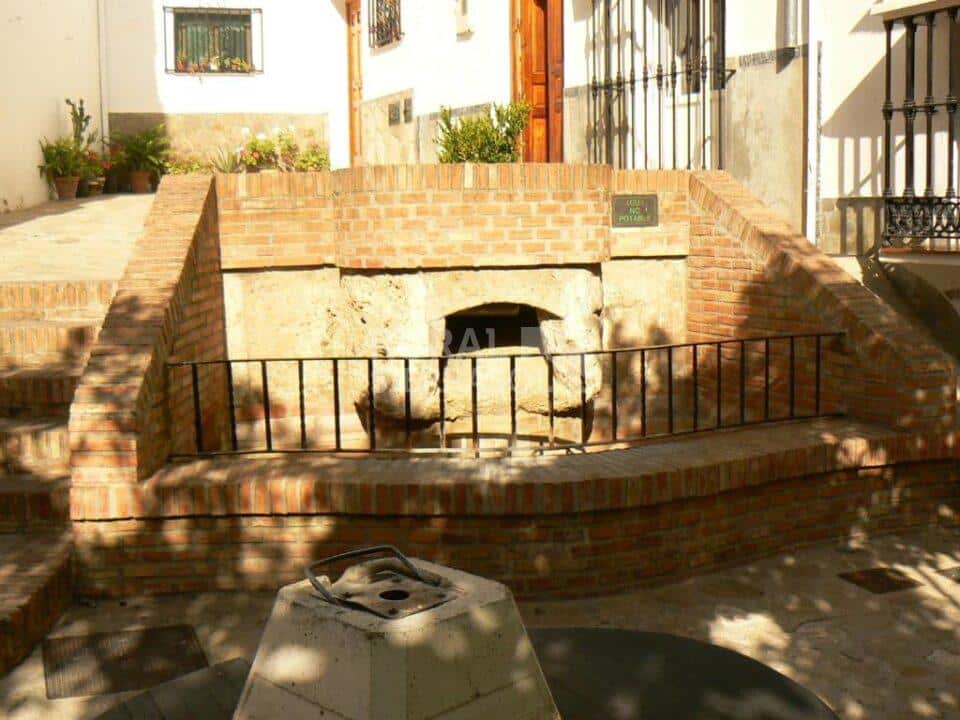 Acogedor Apartamento Rural en Zahara de la Sierra con chimenea, aire acondicionado y wi-fi - Imagen 21