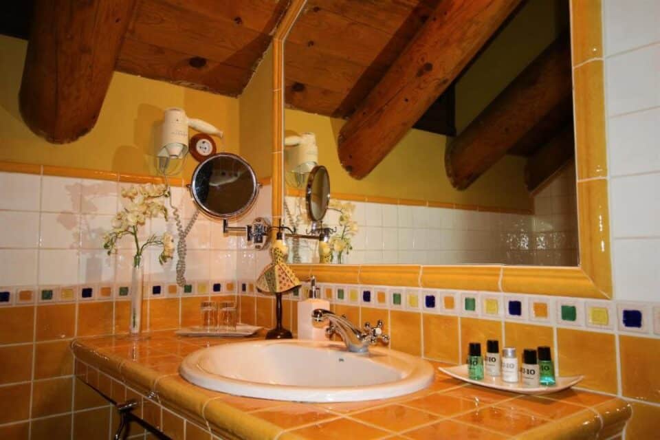 Hotel Rural SPA El Mirador de Los Pirineos - Imagen 30