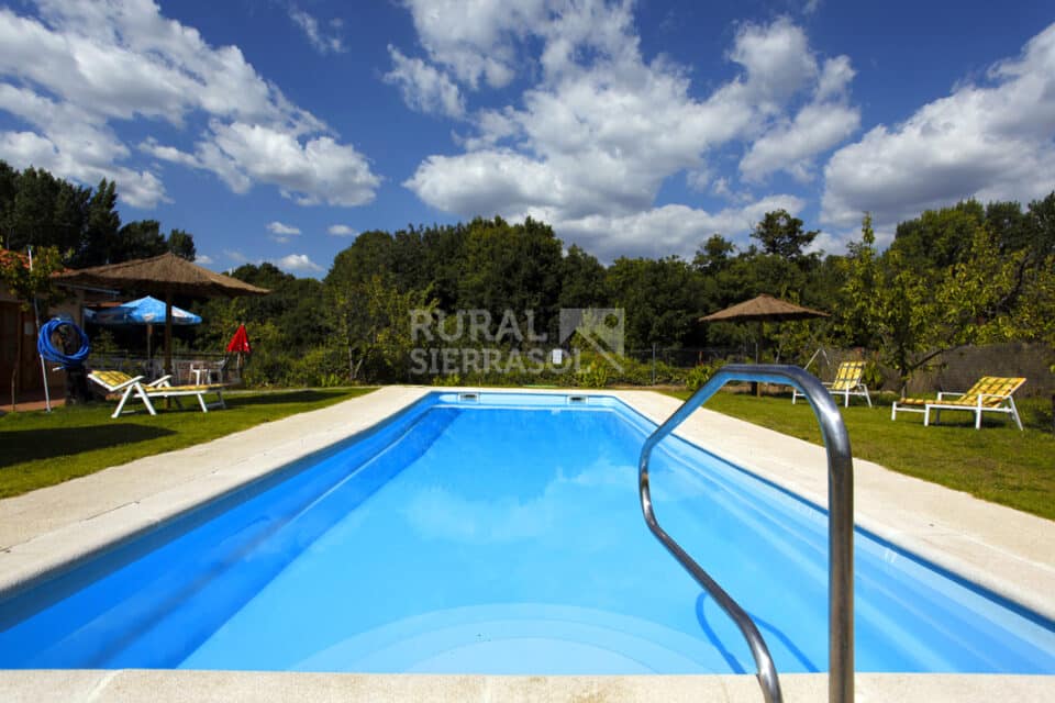 Conjunto Rural en Hervás, con piscina y cafetería - Imagen 3