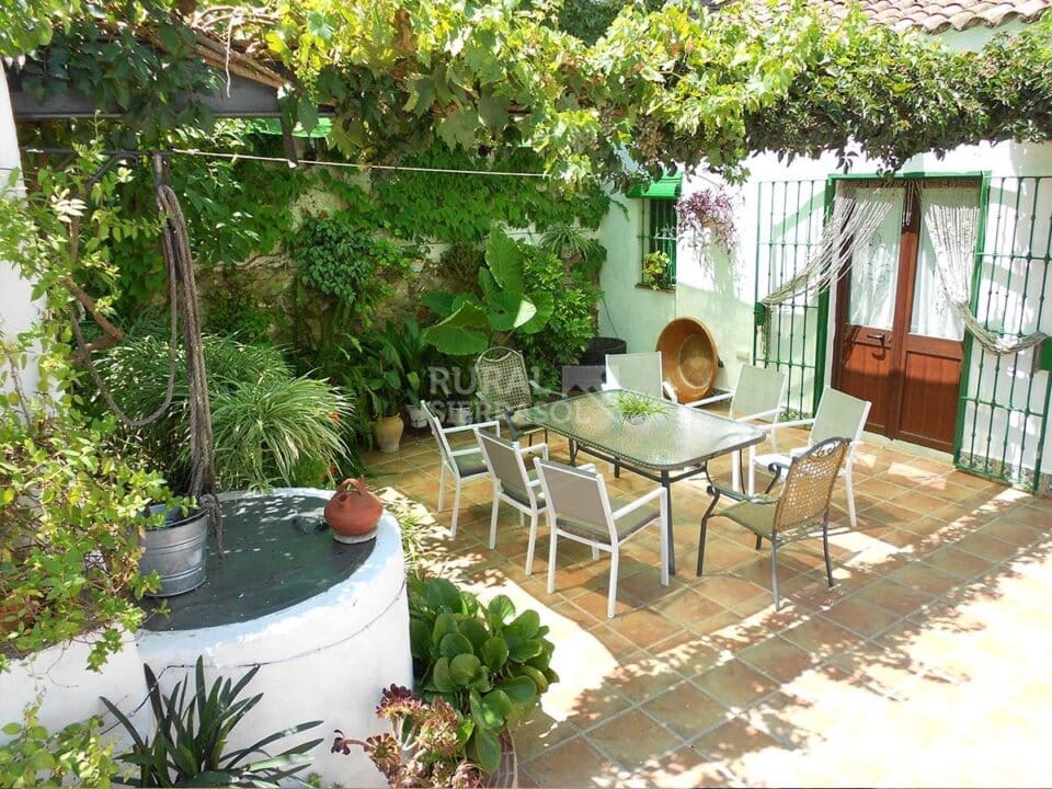 Confortable Casa Rural en El Real de La Jara, con piscina y barbacoa - Imagen 50