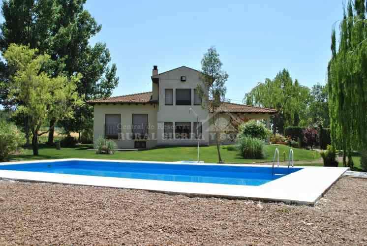 Casa rural en Ayerbe (Huesca)-3238
