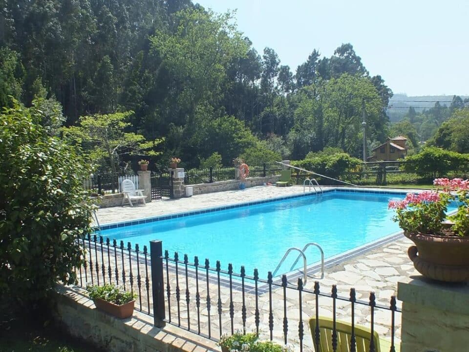 Hosteria El Pomar - Imagen 23