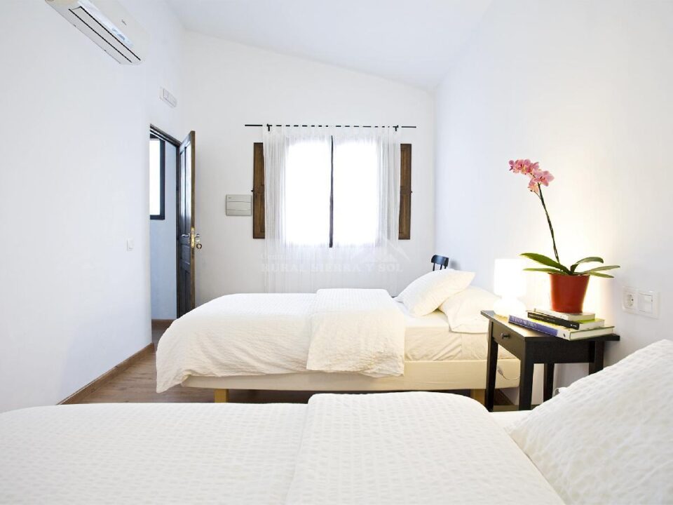 Elegante Casa Rural junto al Parque Nacional de Monfragüe - Imagen 4