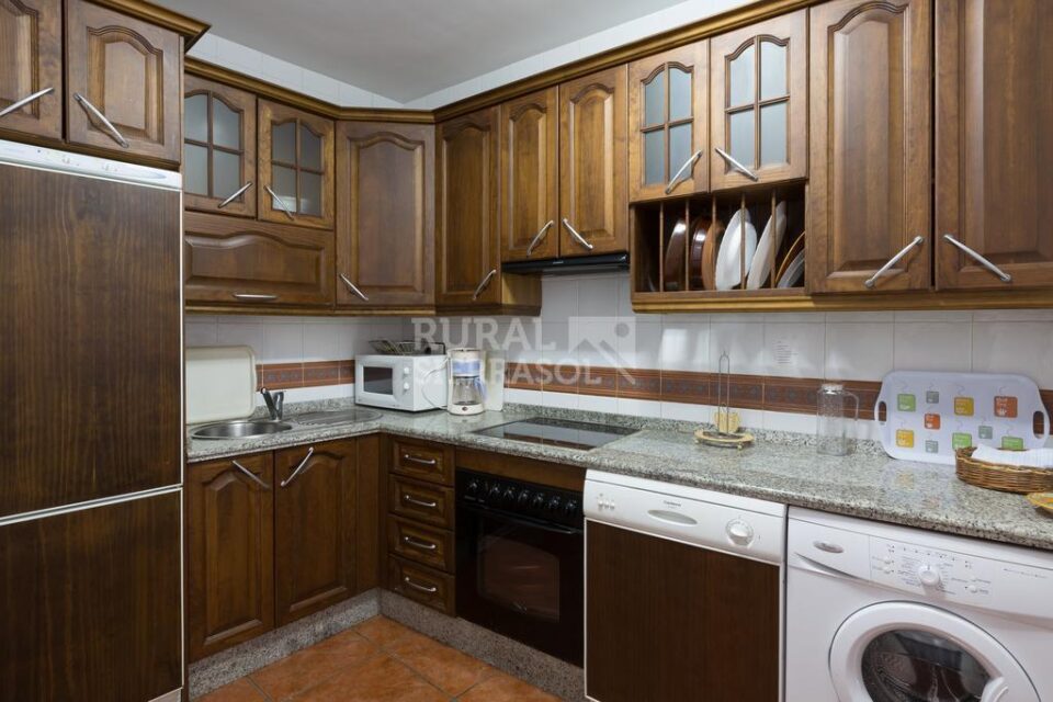 Casa Rural con barbacoa y aire acondicionado, en Ovejuela - Imagen 17