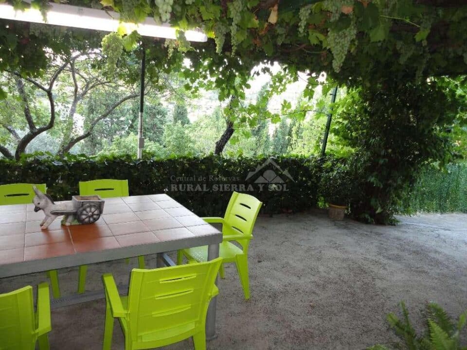Maravillosa Casa Rural en Ubrique con piscina, chimenea y barbacoa - Imagen 27