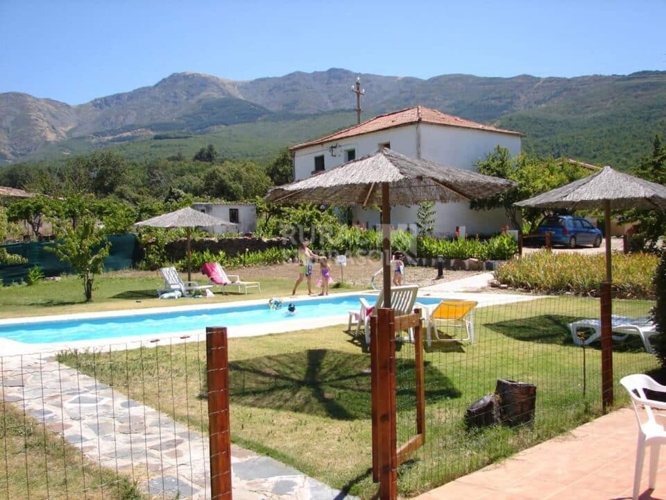Conjunto Rural en Hervás, con piscina y cafetería - Imagen 35