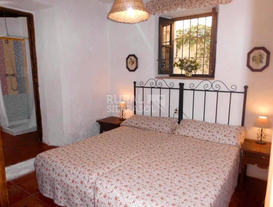 Conjunto Rural en Zahara de la Sierra, con piscina, chimenea y barbacoa - Imagen 19
