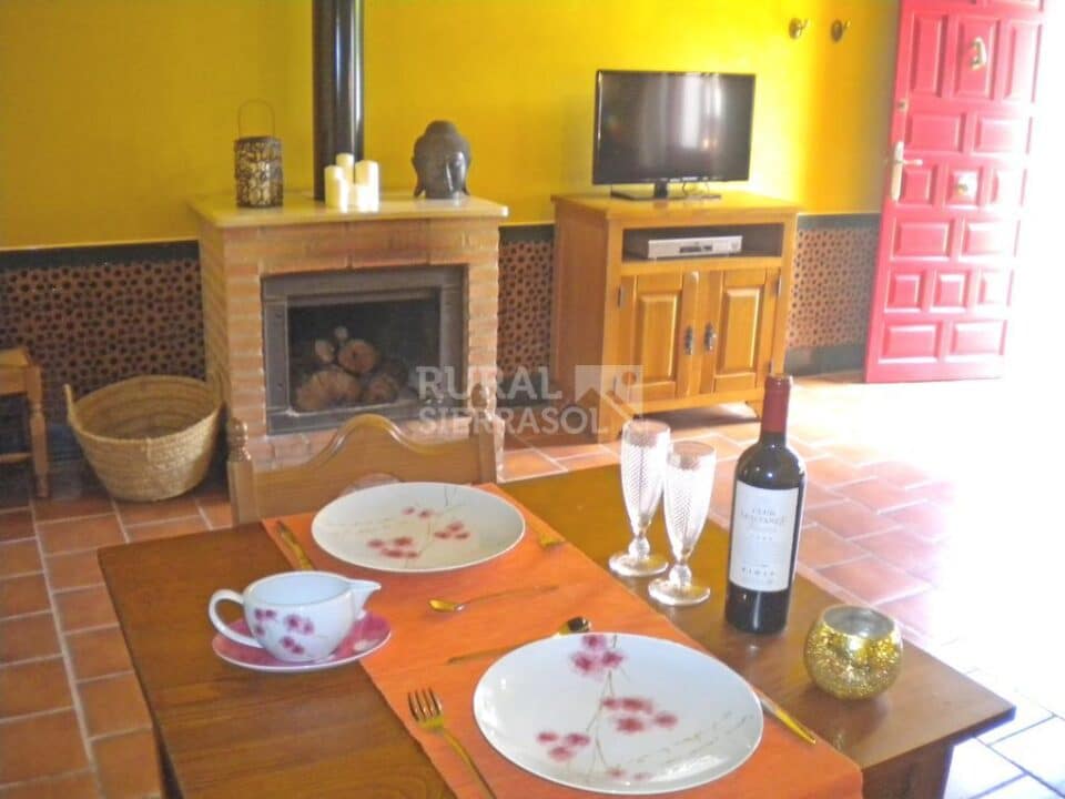 Fantástica Villa en Aracena, con piscina y wifi - Imagen 16