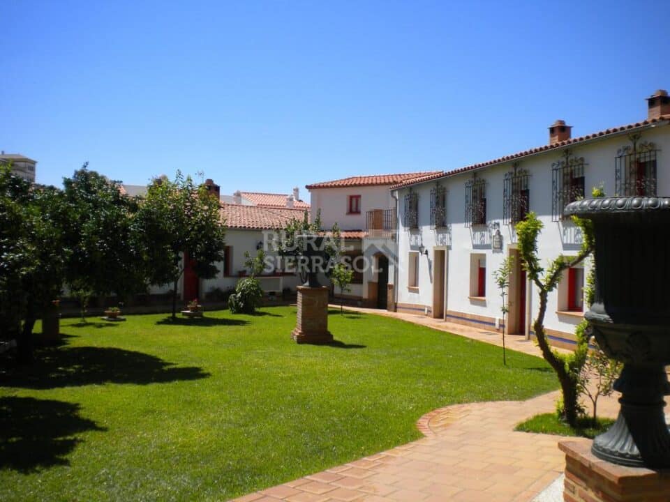 Espléndida Villa en Aracena, con piscina, aire acondicionado y wifi - Imagen 23