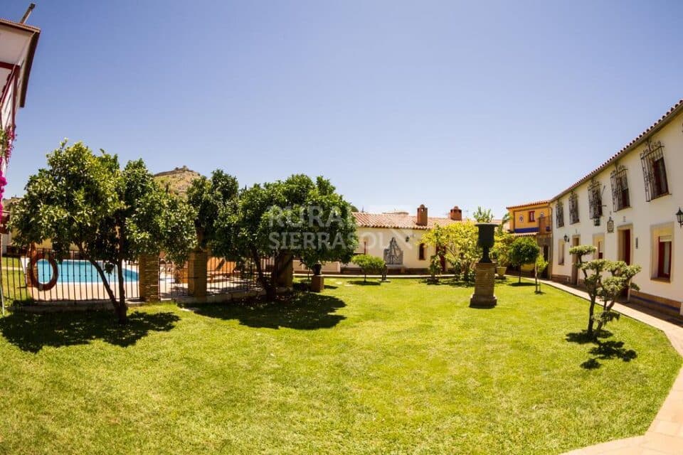 Espléndida Villa en Aracena, con piscina, aire acondicionado y wifi - Imagen 27
