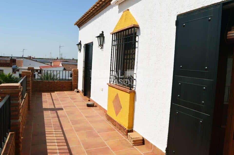 Espléndida Casa Rural en Hornachuelos, con piscina, barbacoa y aire acondicionado - Imagen 17