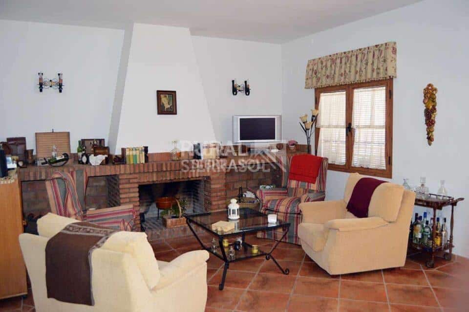 Espléndida Casa Rural en Hornachuelos, con piscina, barbacoa y aire acondicionado - Imagen 18