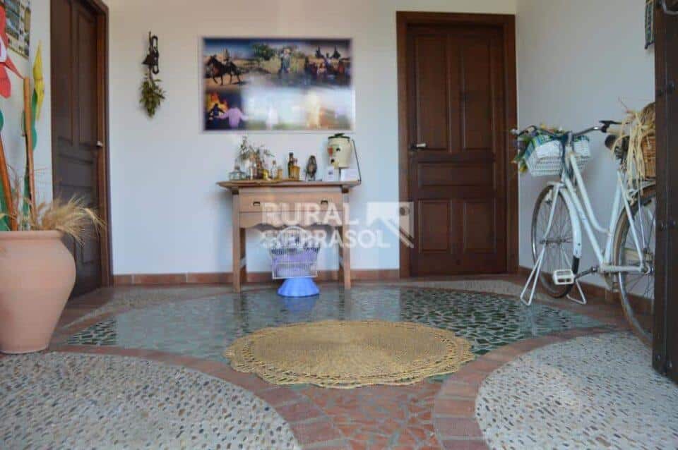Espléndida Casa Rural en Hornachuelos, con piscina, barbacoa y aire acondicionado - Imagen 6