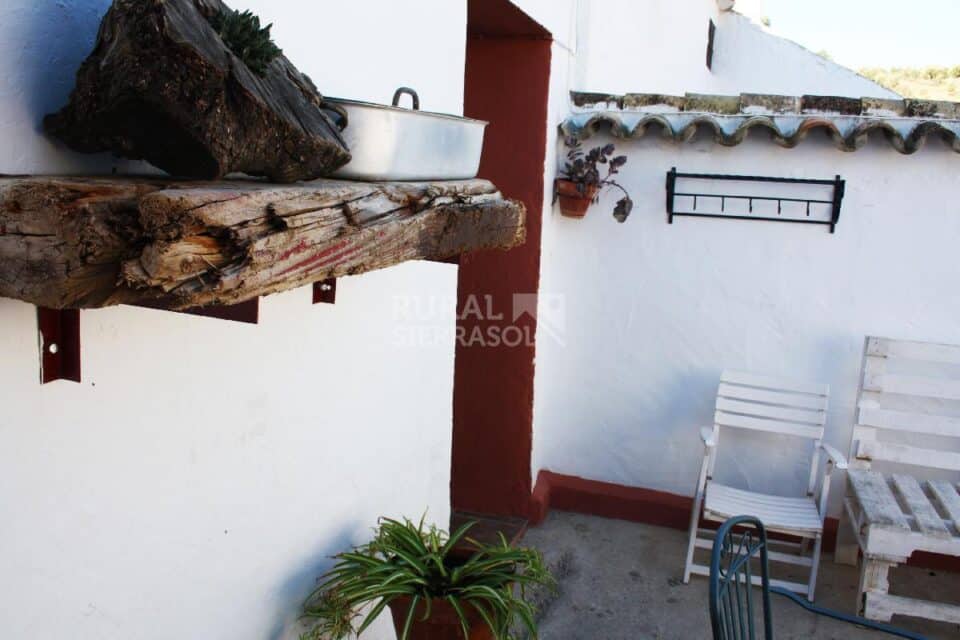 Centenaria Casa Rural en plena naturaleza, con piscina, chimenea y barbacoa - Imagen 32